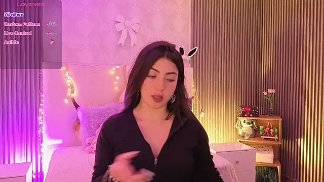 Ixchel tay online show from April 1, 3:40 am