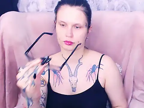 VenomDoll online show from May 31, 5:08 pm