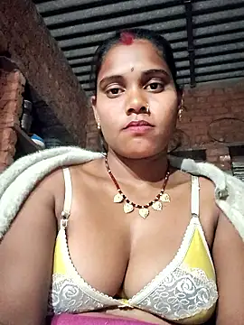 Katrina kaif143 online show from January 18, 2:13 pm