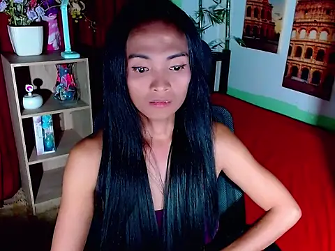 xAsianTOPModelx online show from July 10, 1:00 pm