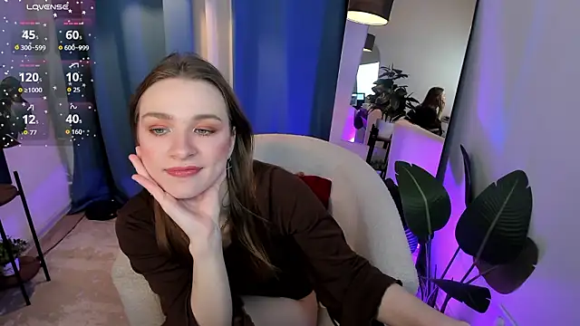 PollyMayer online show from March 20, 8:58 pm