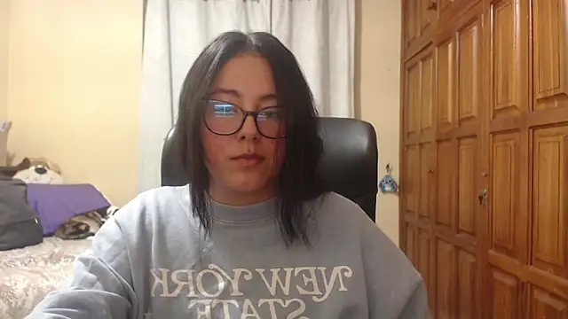 Venus cat  online show from March 15, 2:46 am