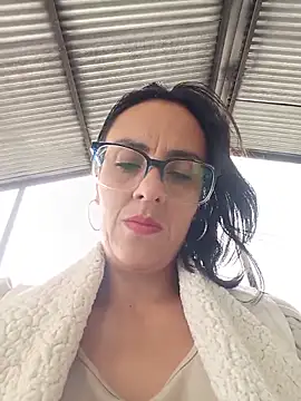 Jade 1-9 online show from June 4, 4:22 pm