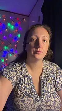 allnaturalmermaid online show from April 11, 1:55 am