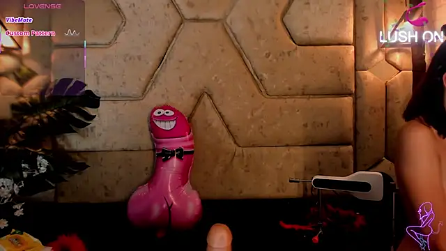 Julieta Slav3 online show from March 30, 9:25 pm