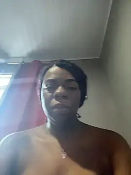 Priihmedeiros online show from March 21, 9:58 am