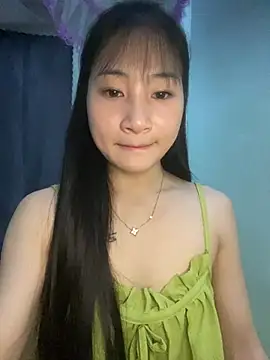 banlinh004 online show from July 10, 1:55 pm