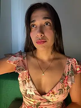 SabrinaEvanss  online show from April 15, 8:20 pm