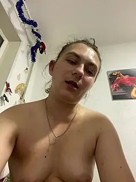 Twolatte1520 online show from July 16, 6:45 pm