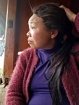 miomio-12 online show from March 13, 6:15 am