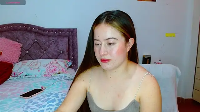 Hanssel tess online show from December 1, 7:27 pm