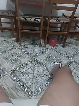 Merlin2310 online show from March 18, 5:23 am