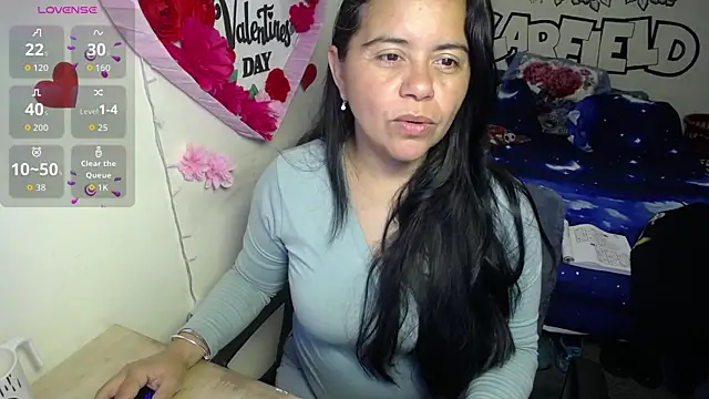 Miss  kendra  online show from April 10, 11:27 am