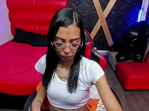 KarlaSlutSkinny   online show from April 11, 8:34 pm