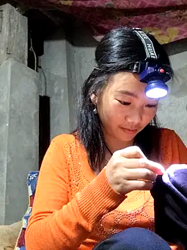 gio-thu online show from March 25, 2:09 pm