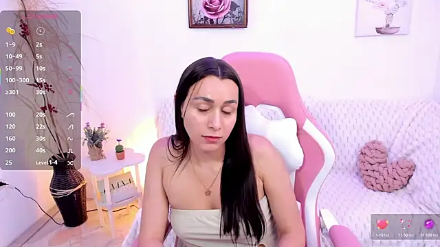 EmmaMyers1 online show from June 13, 3:04 am