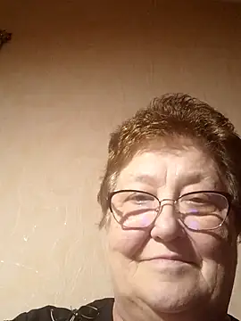 Katherine735 online show from April 19, 8:44 pm