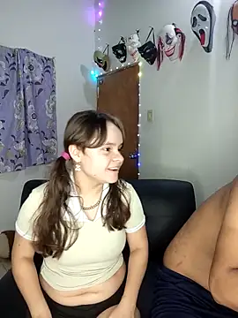 SweetRabbit29 online show from April 4, 12:42 am