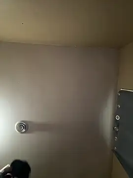 Brooklyn1987 online show from March 29, 11:37 pm