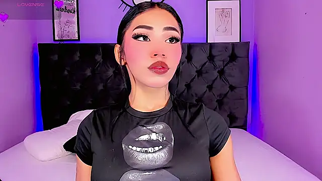 KIISHANNY online show from May 28, 8:51 pm