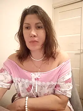 Ambika beauty online show from March 22, 9:43 pm