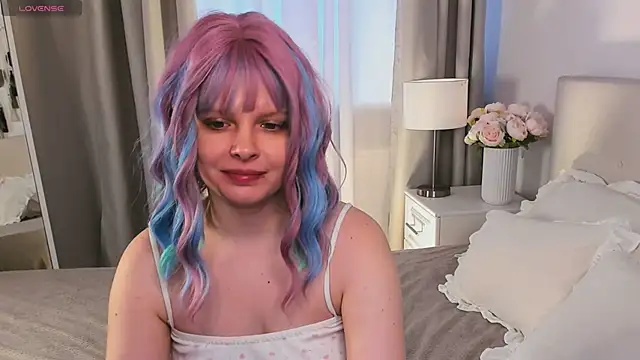 Stacy Starr online show from April 6, 11:11 am