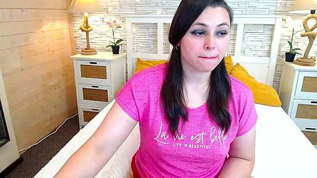 Soft Lilly online show from November 21, 6:37 am