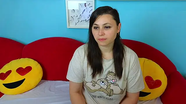 Soft Lilly online show from November 17, 6:03 am