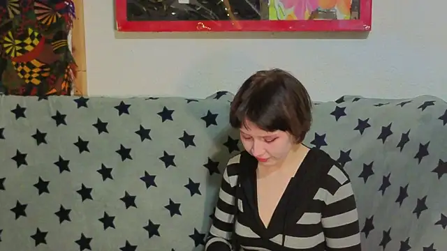 ReincarnatedAngel online show from October 29, 4:42 pm