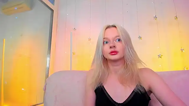 AlessaKiss online show from June 1, 9:44 am