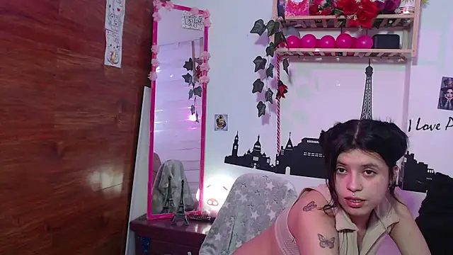 petite coral online show from June 5, 2:59 am