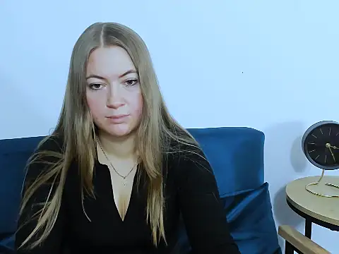 LeaNaughty online show from October 27, 4:46 pm