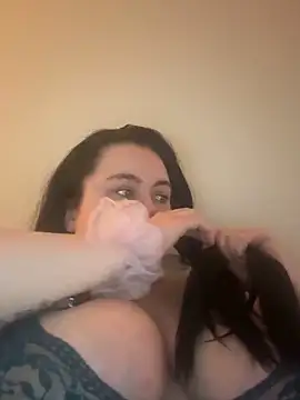 Maya 29x online show from March 18, 5:40 pm