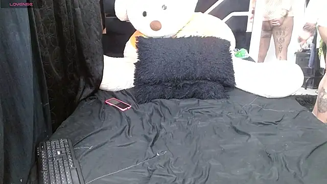 talianha online show from April 12, 12:57 am