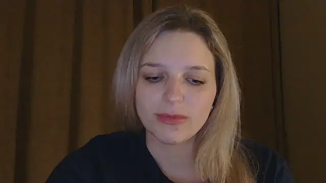 ElisSky301 online show from February 12, 10:11 pm