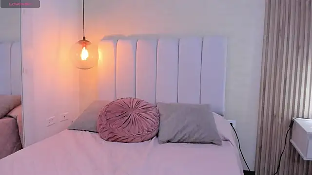 Scarletgod online show from April 16, 9:39 pm