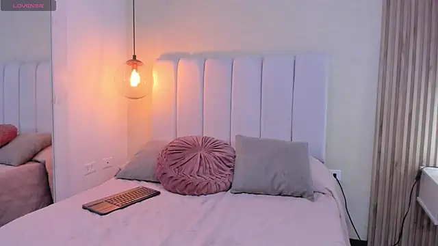 Scarletgod online show from April 16, 8:52 pm