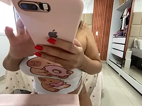 nathalia Silva online show from March 9, 6:55 pm