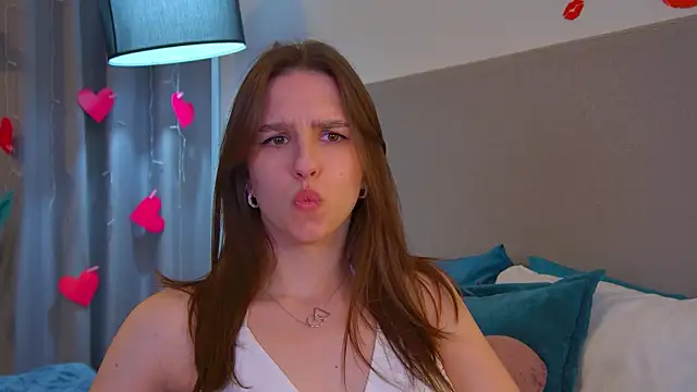 AliceAtkins online show from March 23, 6:30 am