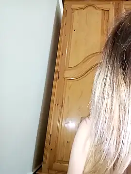 indilasixeey online show from February 4, 12:57 am