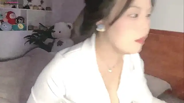 xiner-6666 online show from October 24, 2:07 am