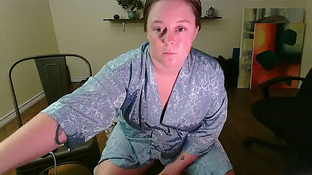 Artgirlie31 online show from November 22, 7:00 am