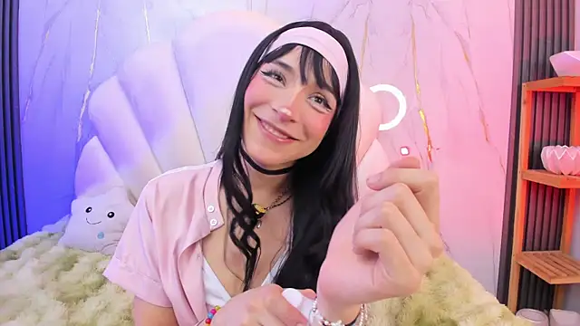 Damiian20  online show from April 15, 1:22 pm