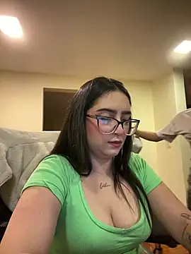 Kloe Novoa online show from March 18, 1:27 pm