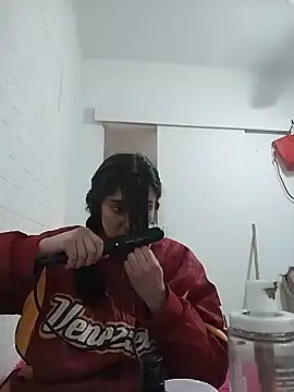 gigi333regi online show from June 29, 4:52 am