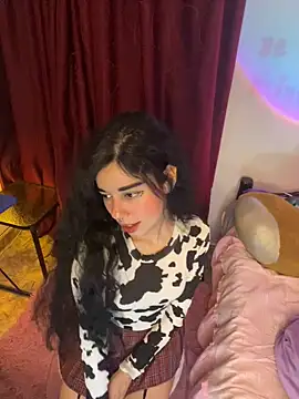 wetbyAlice online show from April 18, 12:02 am