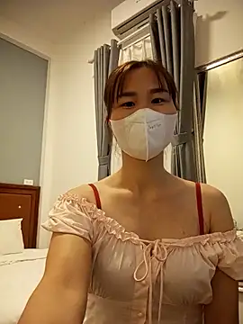 Donatella28 online show from April 10, 12:44 pm