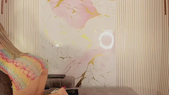 NhoanBrunette online show from April 11, 2:54 pm