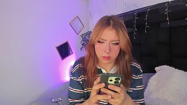 JanneBlossom  online show from March 23, 9:54 pm