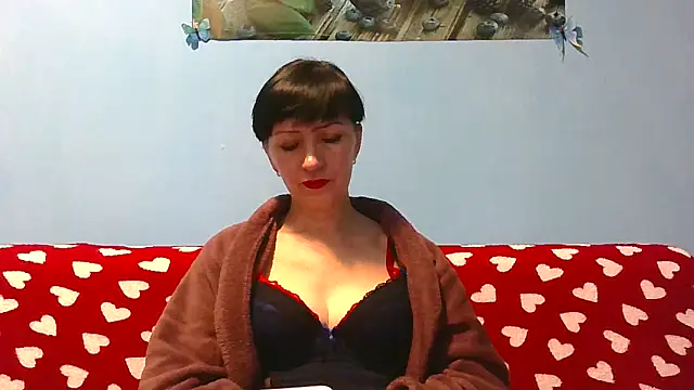 IffetLove42 online show from April 8, 7:38 pm